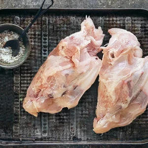 Espinazo de pollo, avícola Don Mateo, Lima (Perú)
